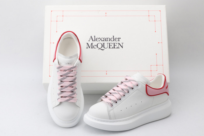 alex mcqu sneakers