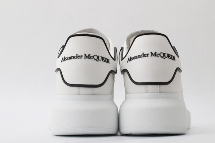 alex mcqu sneakers