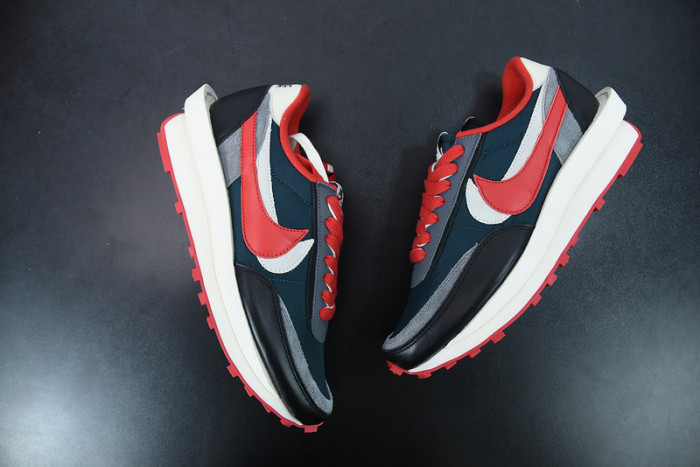 nike ld waffle sacai undercover midnight spruce dj4877-300