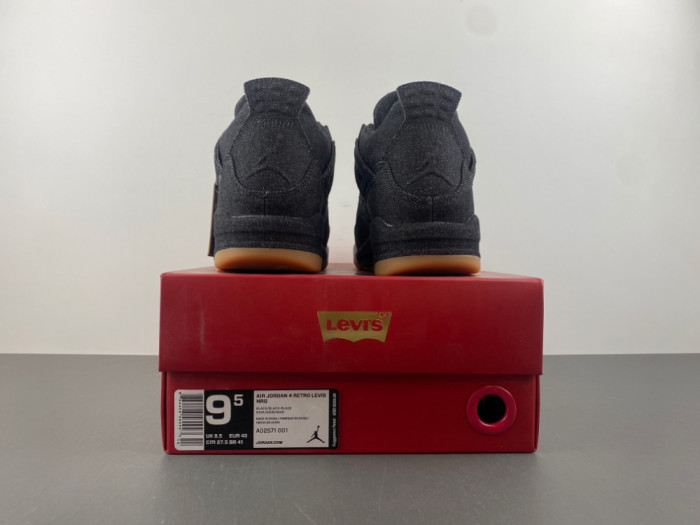 Levis x Air Jordan 4 “Taupe Haze”A02571-001