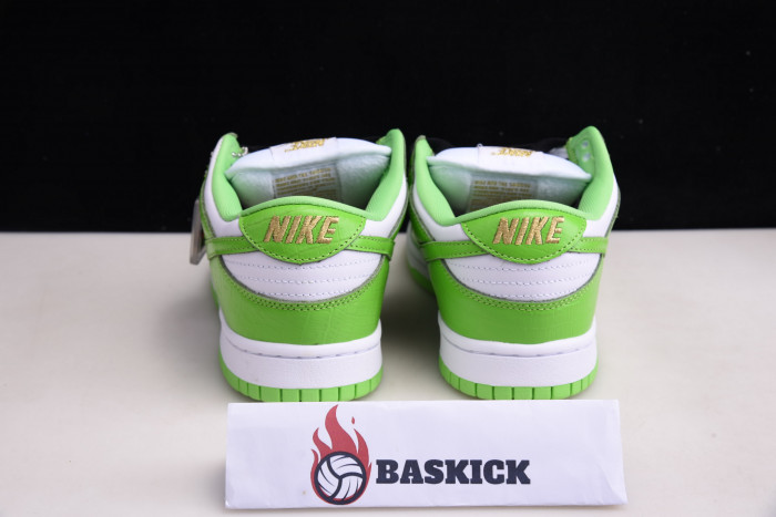 nike sb dunk low “mean green” dh3228-101
