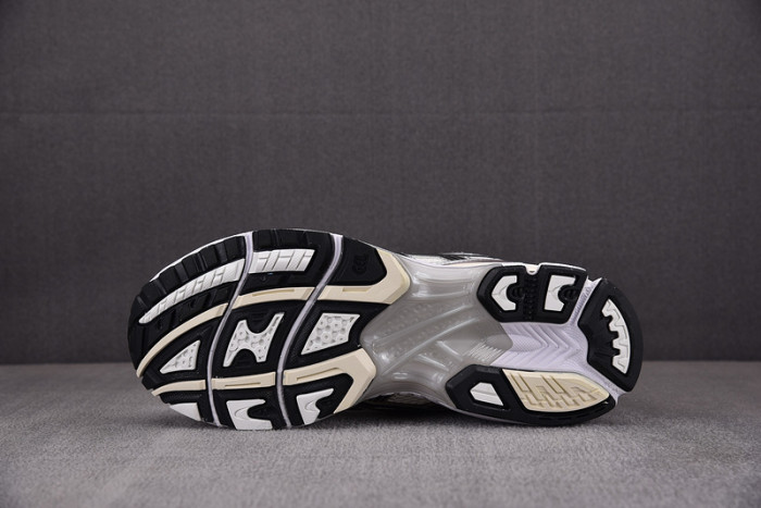 ASICS GEL-KAYANO 14 CREAM BLACK METALLIC PLUM 1201A019-108