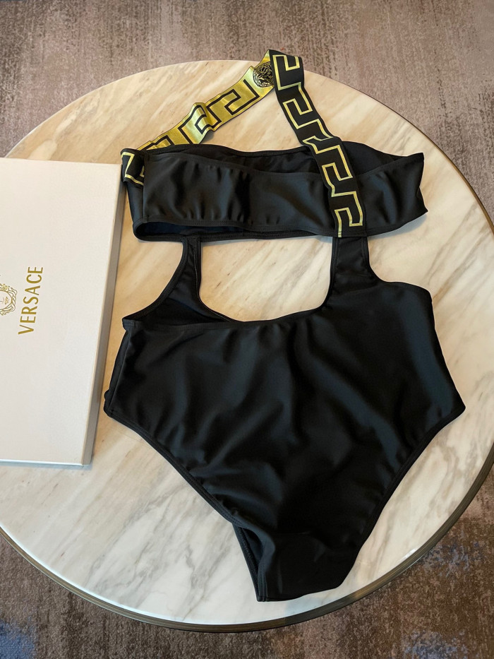 versa swimsuit