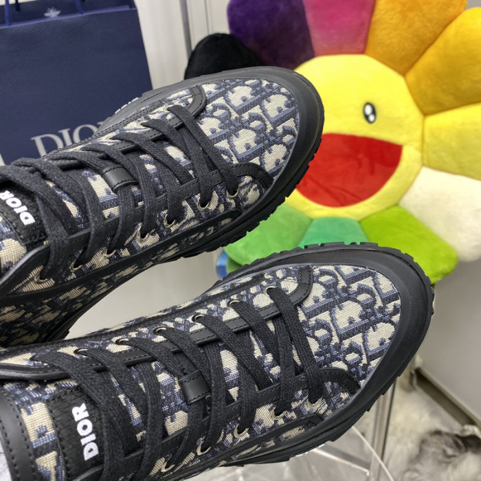 dr b28 high-top sneakers