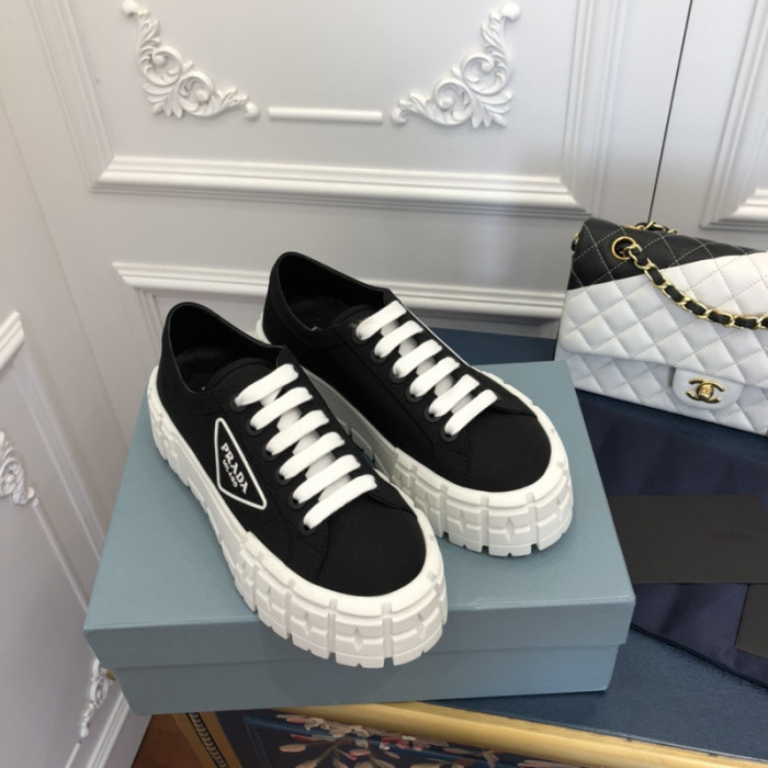 prad sneakers