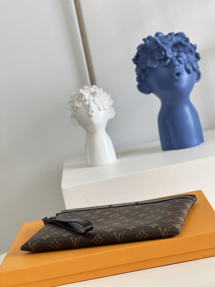 LOUI VUITTO WALLET 30x21x2CM