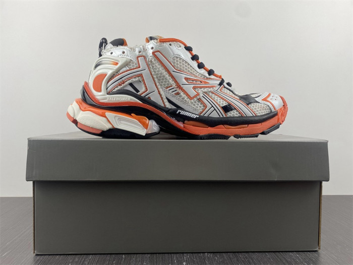 bl runner trainers sneakers