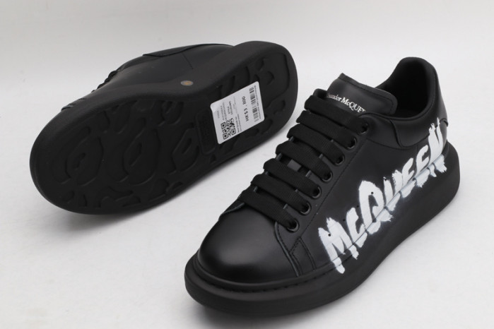 alex mcqu sneakers