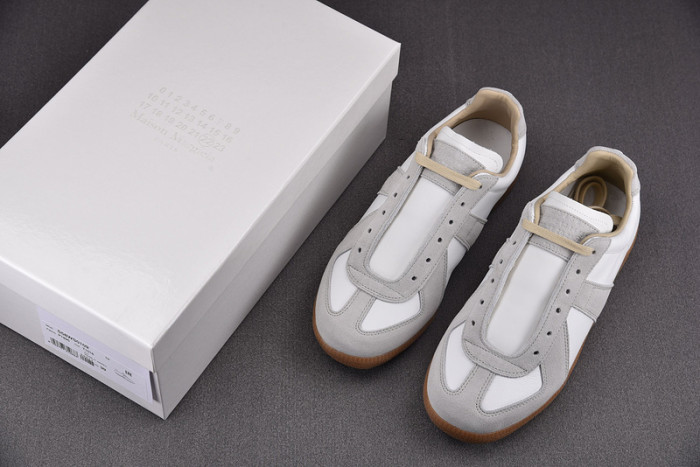 Ma*s*n mihara yasuhiro sneaker