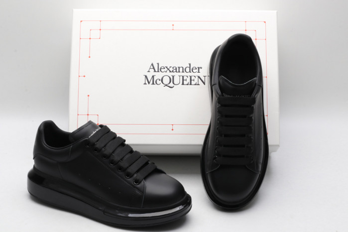 alex mcqu sneakers