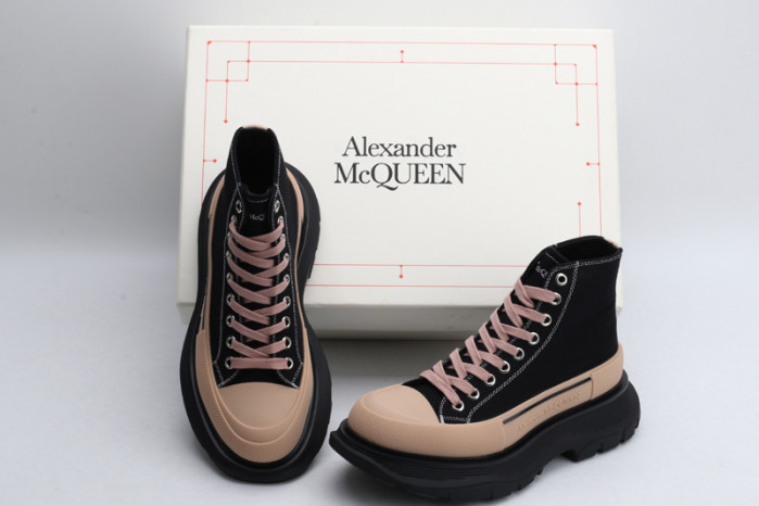 alex mcqu sneakers