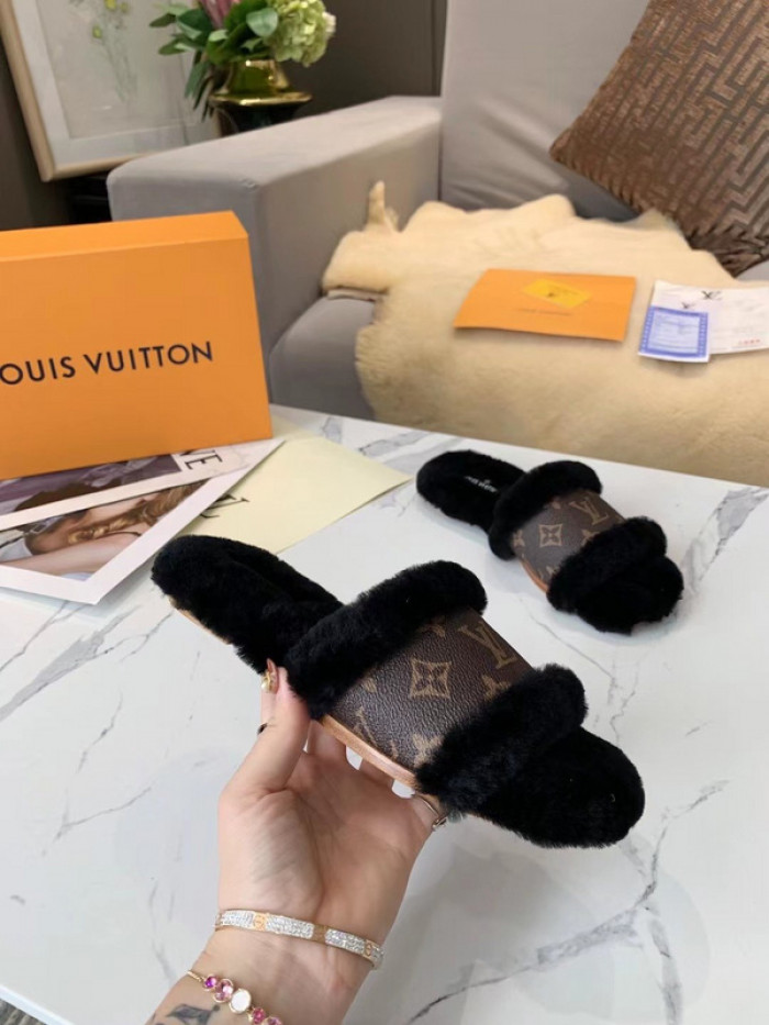 lovt slippers
