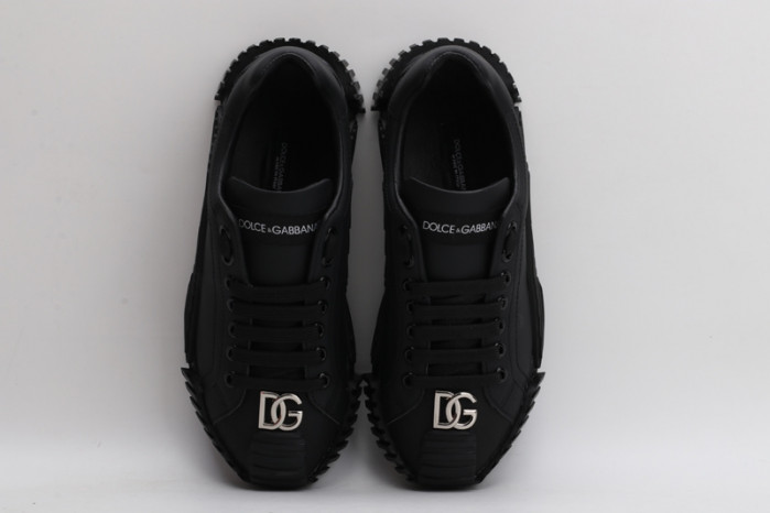dg sneaker