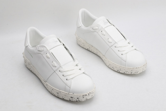 v*lentino sneaker