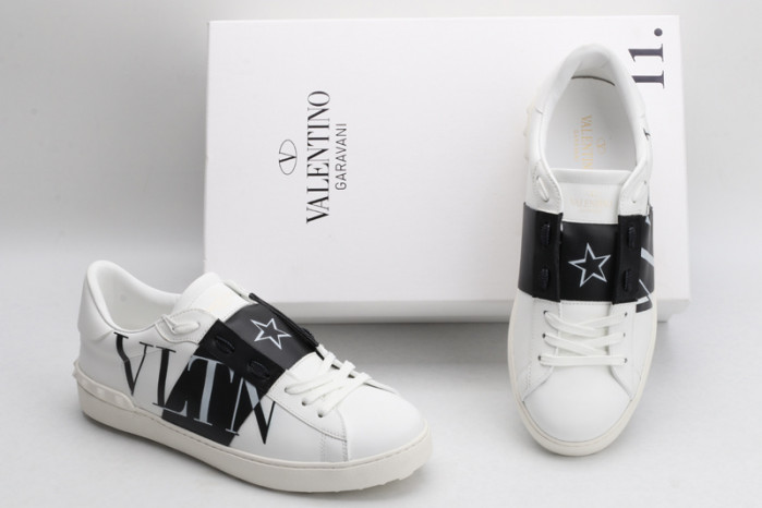 v*lentino sneaker