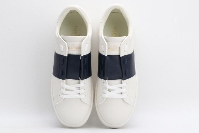 v*lentino sneaker