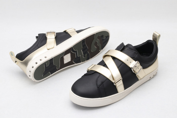 v*lentino sneaker