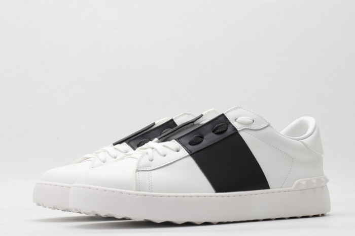 v*lentino sneaker