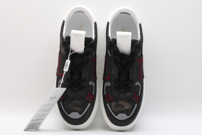 v*lentino sneaker