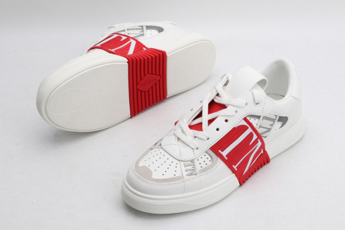 v*lentino sneaker
