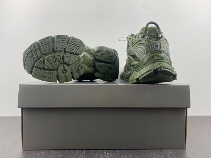 bl runner trainers sneakers