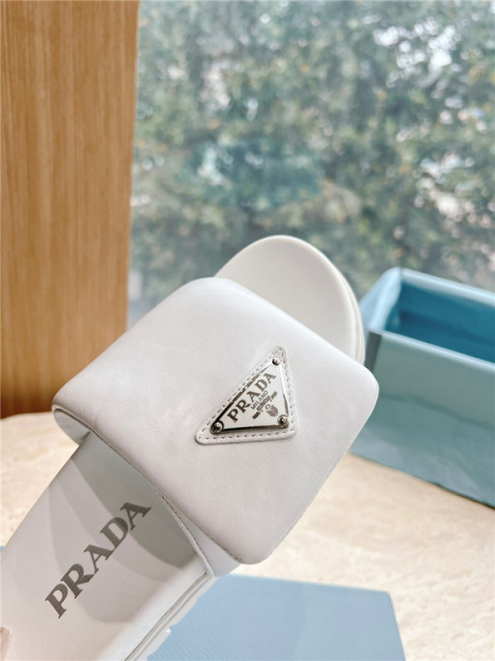 prad slippers