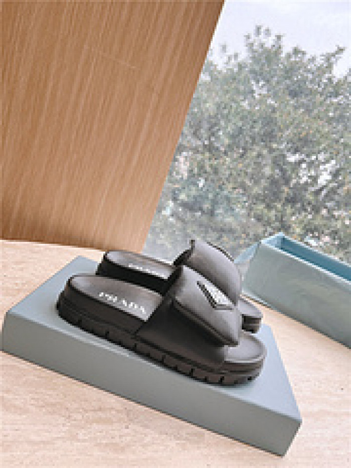 prad slippers