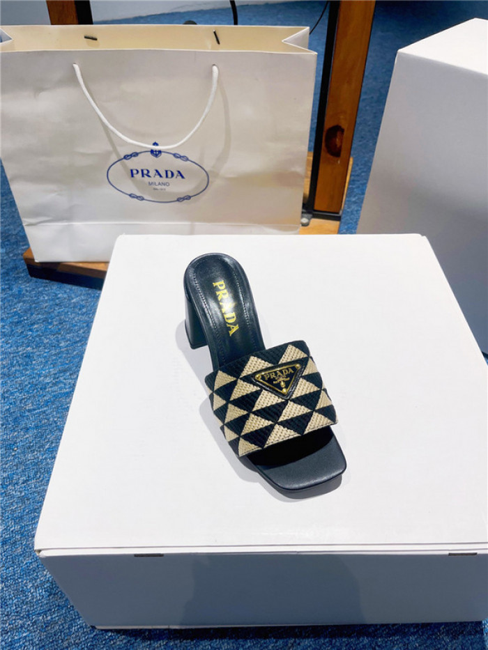 prad slippers