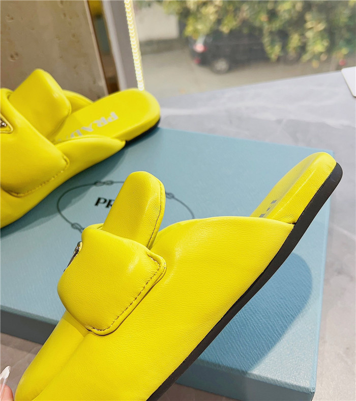 prad slippers