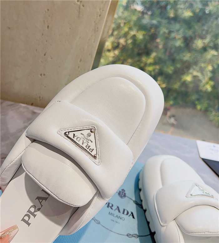 prad slippers