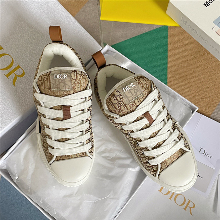 dr b23 sneakers