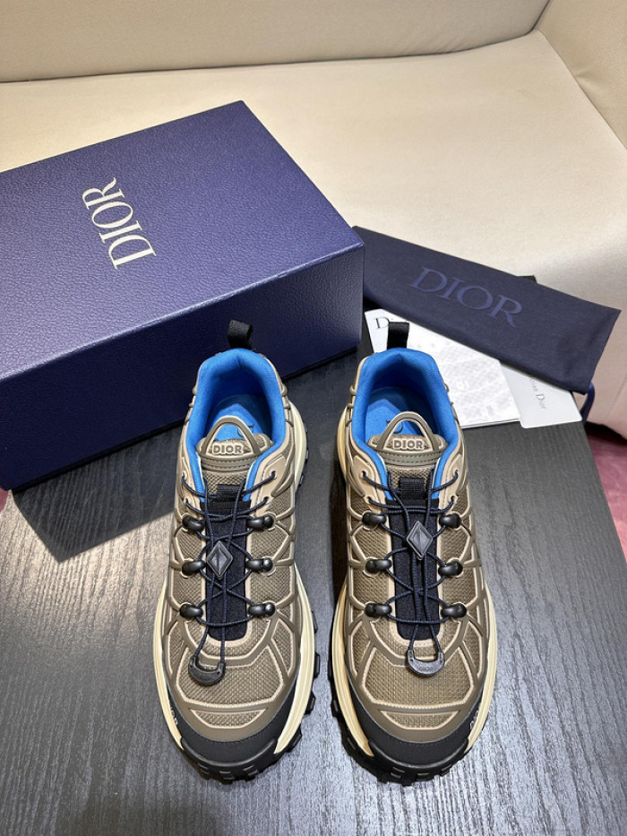 dr b31 trainer sneaker