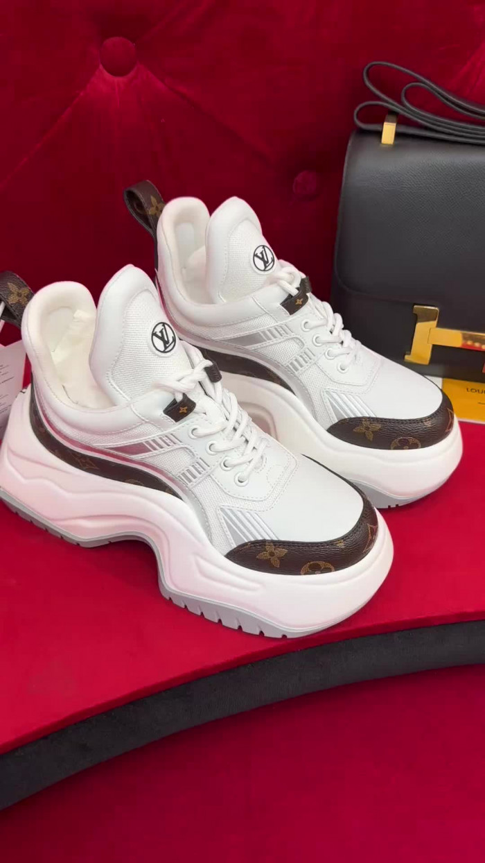 lovt archlight sneaker