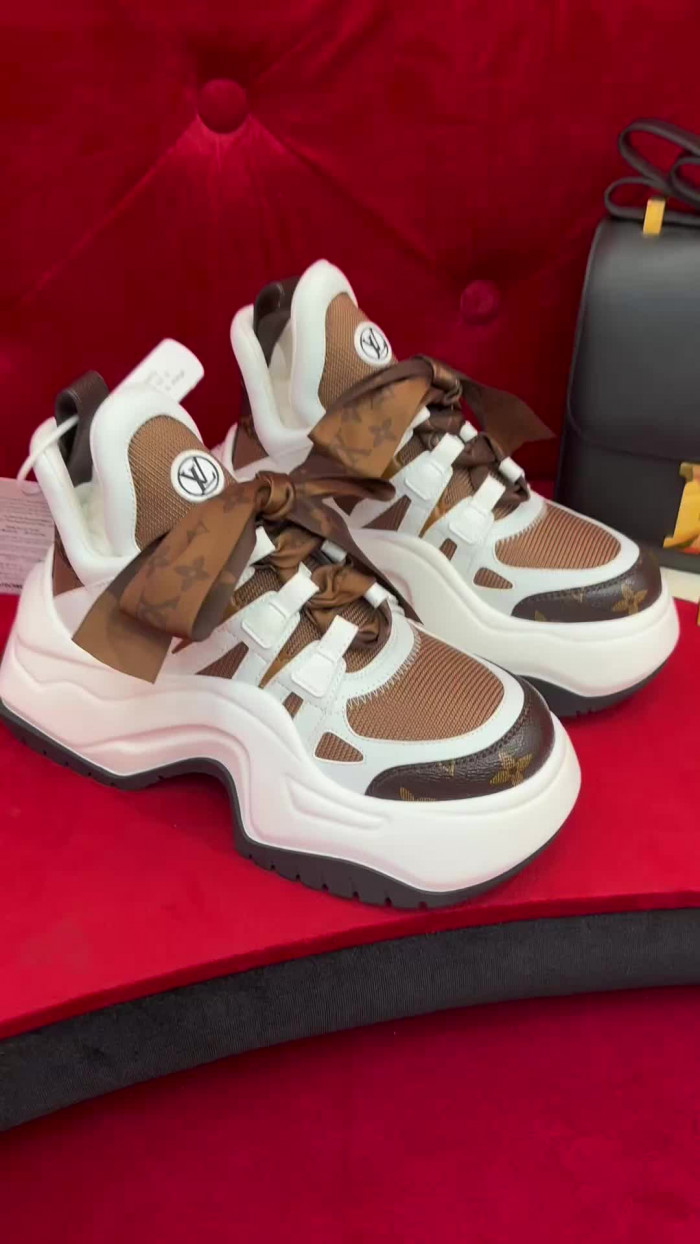 lovt archlight sneaker