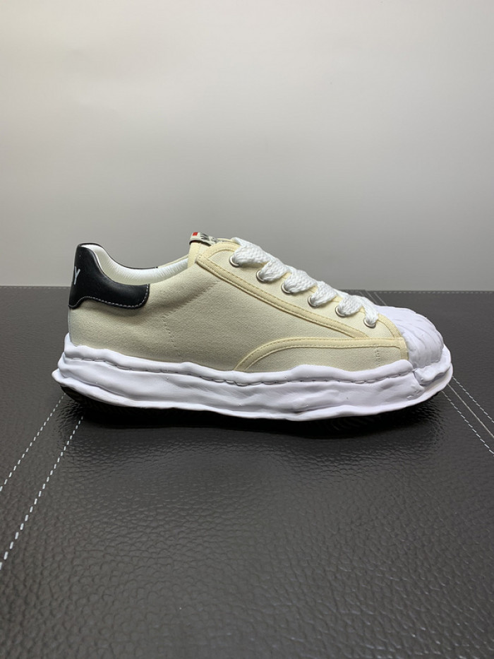 Ma*s*n mihara yasuhiro sneaker