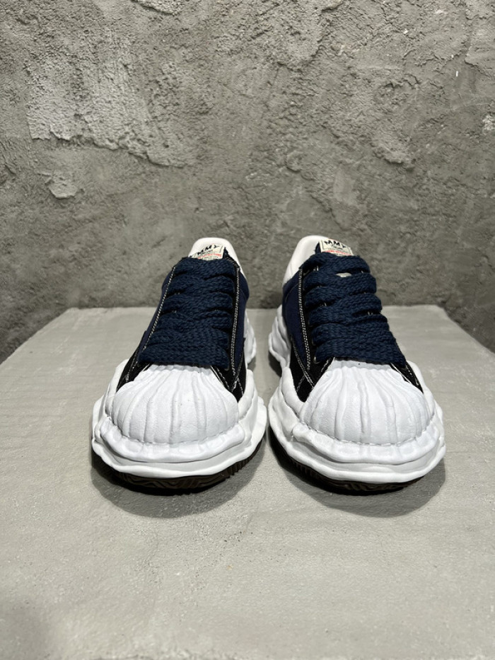 Ma*s*n mihara yasuhiro sneaker