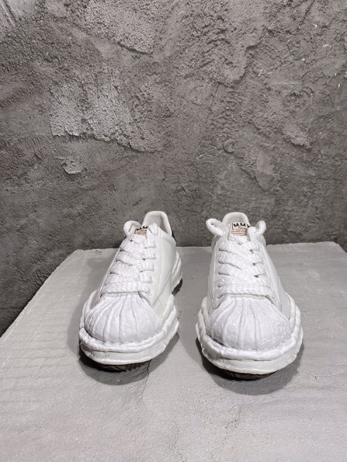 Ma*s*n mihara yasuhiro sneaker