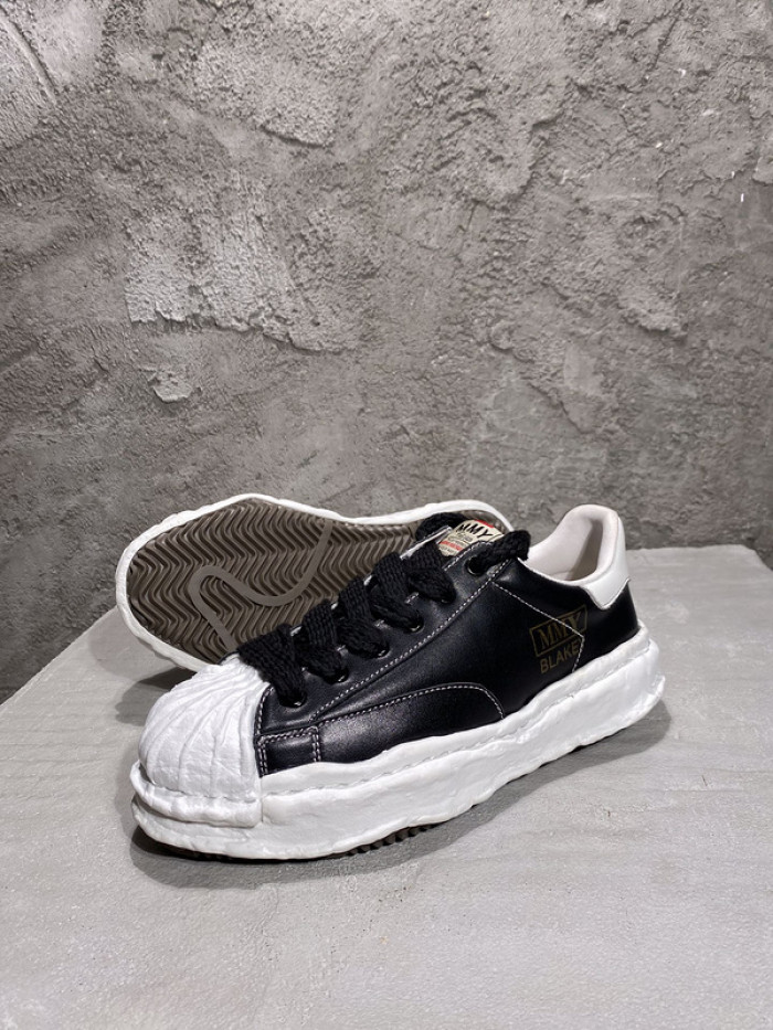 Ma*s*n mihara yasuhiro sneaker