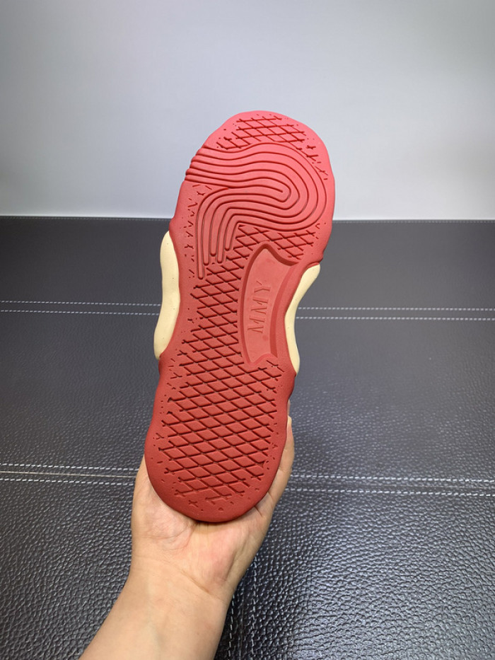 Ma*s*n mihara yasuhiro sneaker