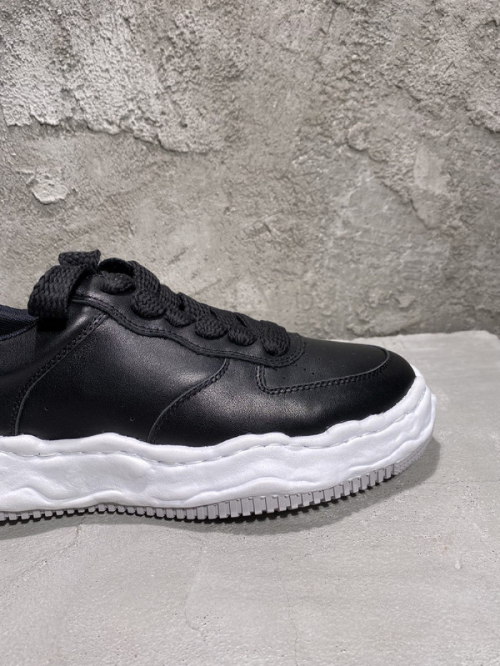 Ma*s*n mihara yasuhiro sneaker