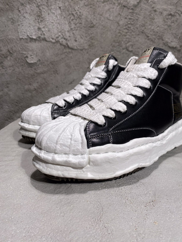 Ma*s*n mihara yasuhiro sneaker