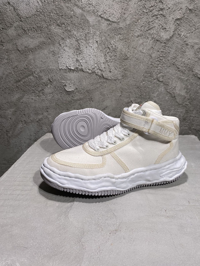 Ma*s*n mihara yasuhiro sneaker
