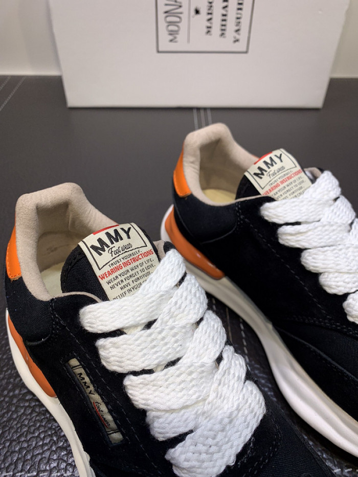 Ma*s*n mihara yasuhiro sneaker