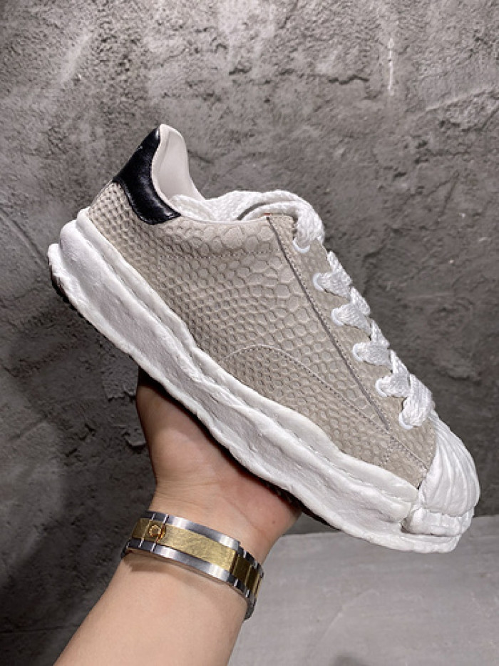 Ma*s*n mihara yasuhiro sneaker