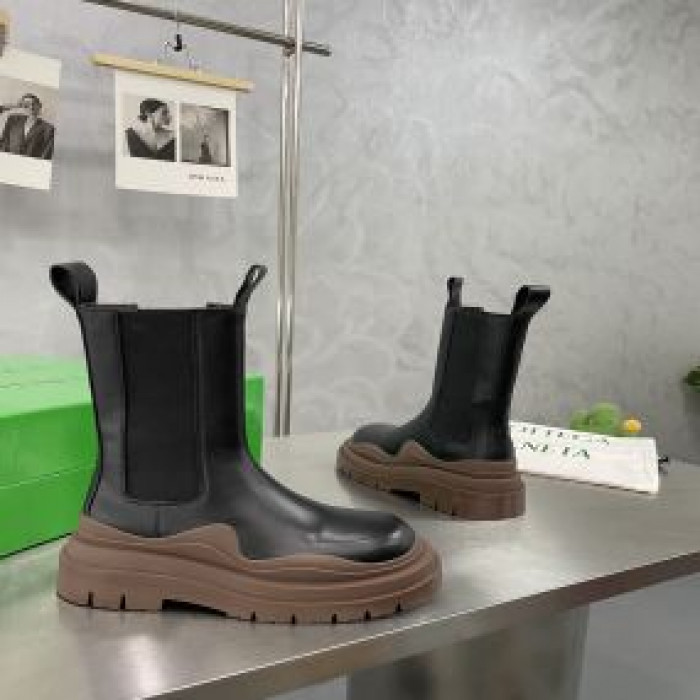 bo*te*ga Ve*ne*ta boots