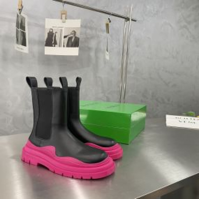 bo*te*ga Ve*ne*ta boots