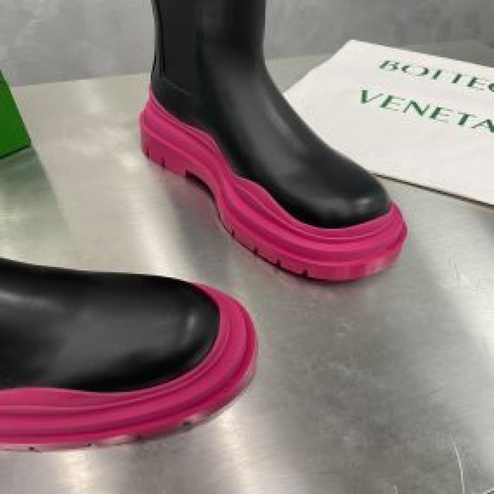 bo*te*ga Ve*ne*ta boots