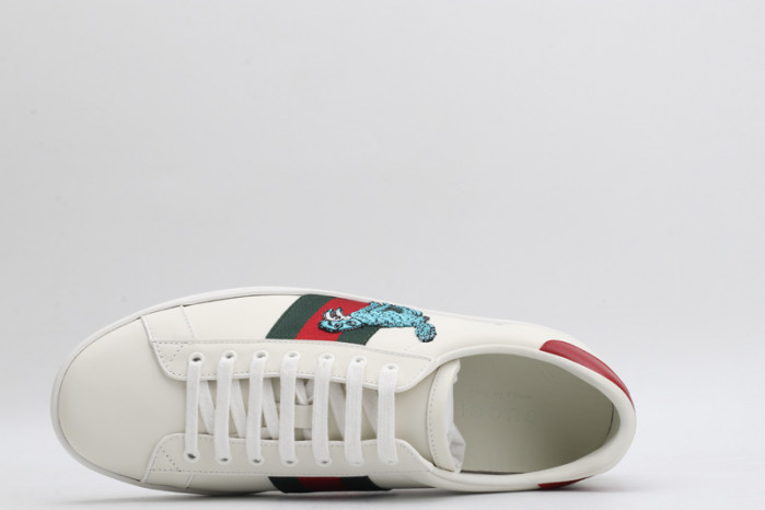 gi ace embroidered low-top sneaker