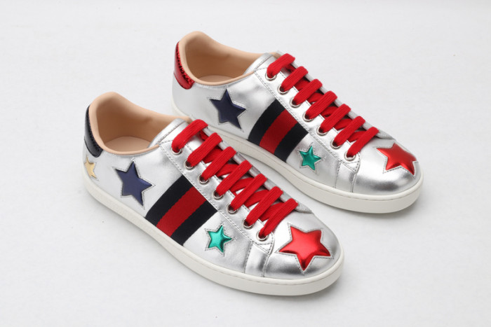 gi ace embroidered low-top sneaker
