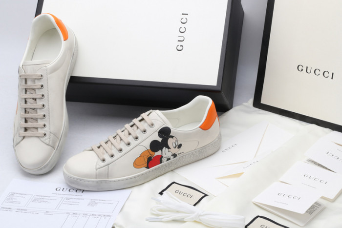 gi ace embroidered low-top sneaker